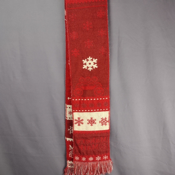 Maker's Mark Scarf - Picture 3 of 5